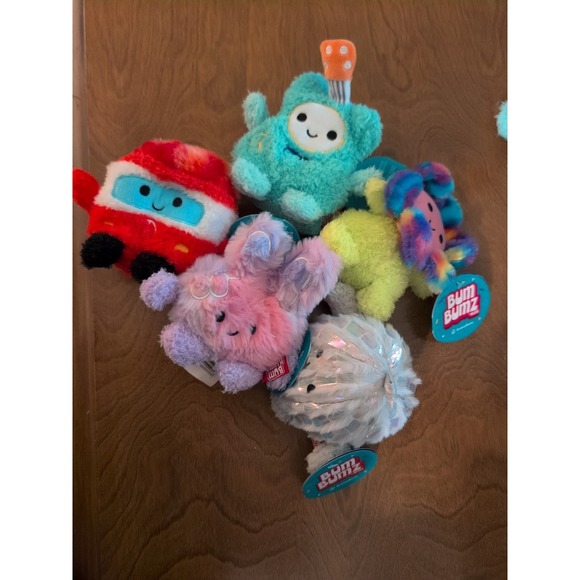 Lot of 5 Bum Bumz Groovy Plush Toys Collectible Soft Plush Toy 4.5" NWT - Picture 2 of 2